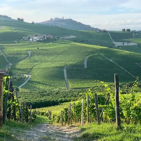 Casa Di Monforte 몬포르테달바